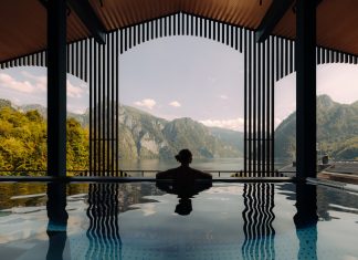 Baden „mit Traunseeblick“ – Am Traunsee im Salzkammergut und darüber hinaus